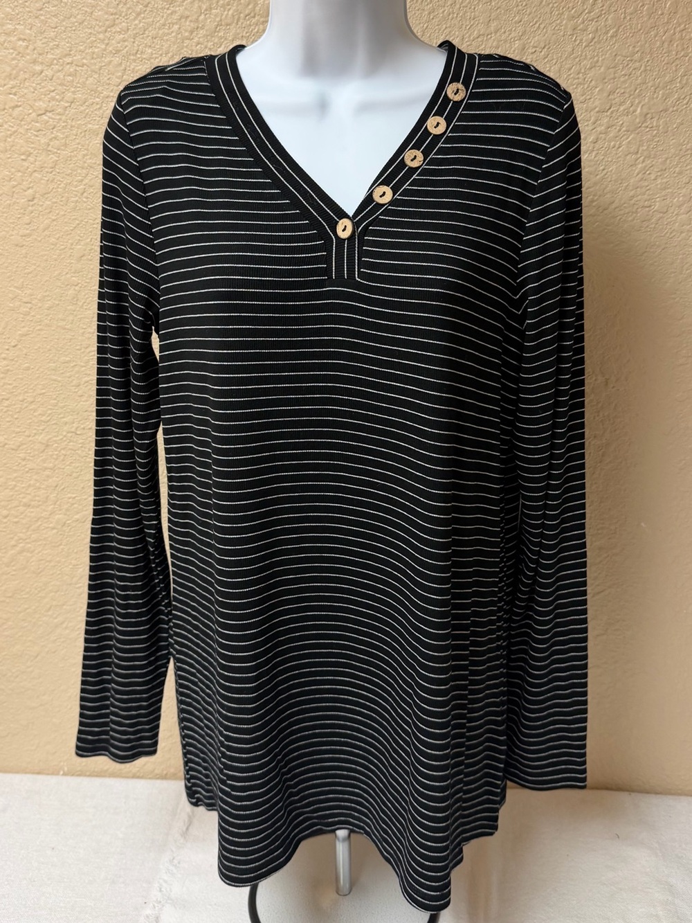 4/$20 Doe & Rae Women's Black Striped V-Neck Button Detail Top